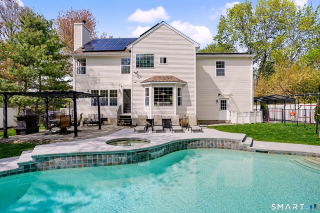 53 Oakland Drive, Trumbull, CT 06611