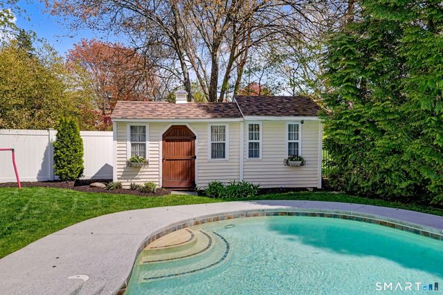 53 Oakland Drive, Trumbull, CT 06611