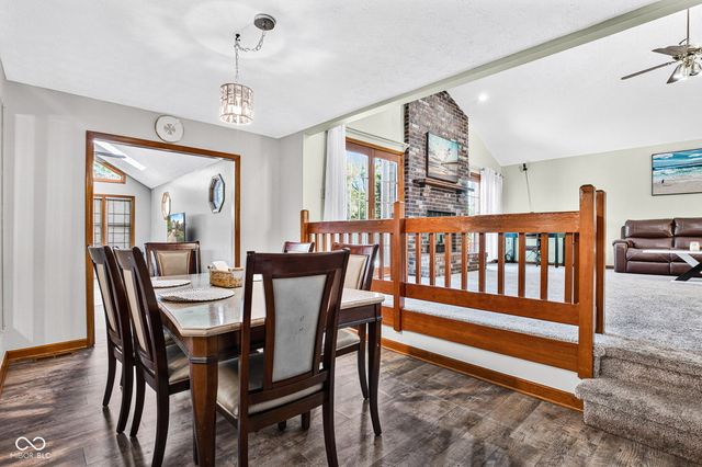 1142 Alydar Circle, Indianapolis, IN 46217