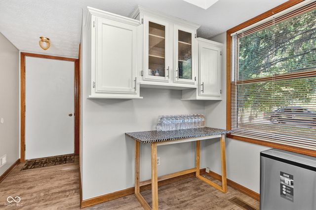 1142 Alydar Circle, Indianapolis, IN 46217