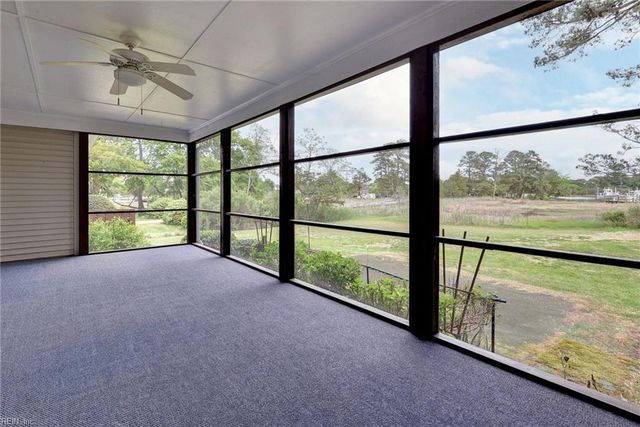 3 Carmines CT, Poquoson, VA 23662