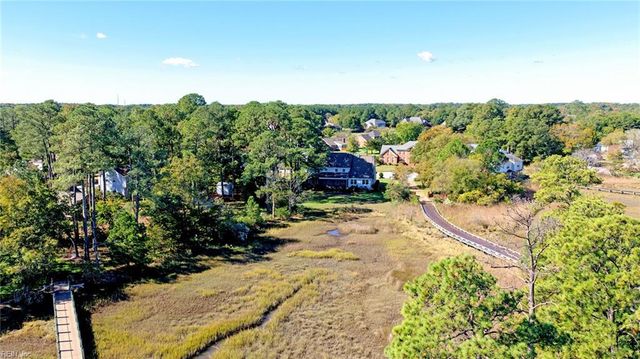 3 Carmines CT, Poquoson, VA 23662