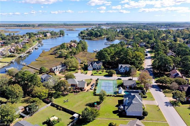 3 Carmines CT, Poquoson, VA 23662