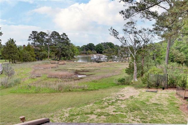 3 Carmines CT, Poquoson, VA 23662