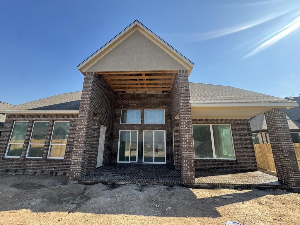 16025 Mahogany Mist Drive, Conroe, TX 77302