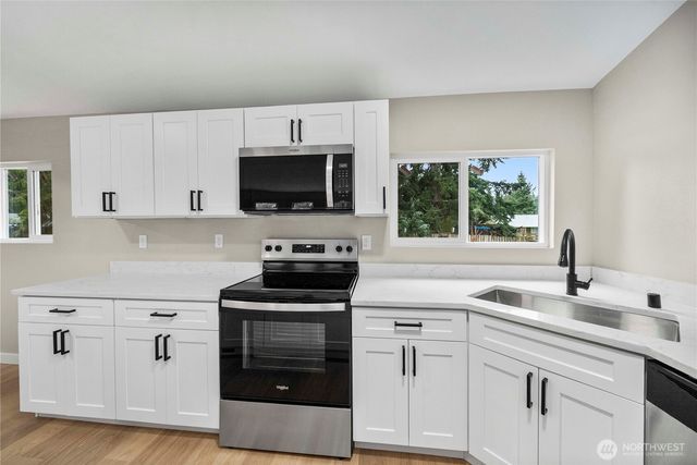 21221 129th Street Ct E, Bonney Lake, WA 98391