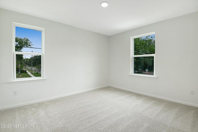 6007 ORACLE Court, Jacksonville, FL 32205