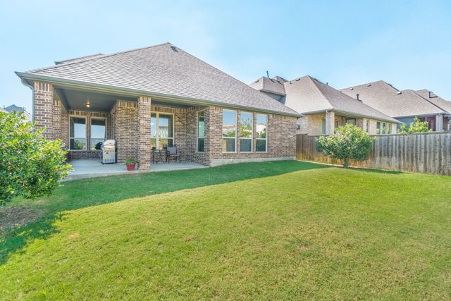 2165 Balcones Drive, Carrollton, TX 75010