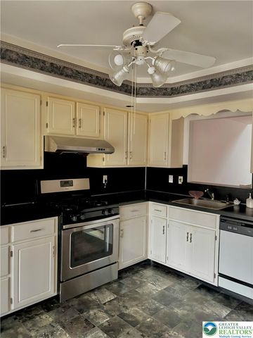 2742 Tamlynn Lane, Palmer Twp, PA 18045