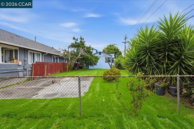 1605 57Th Ave, Oakland, CA 94621