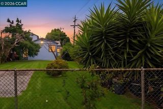 1605 57th Ave, Oakland, CA 94621