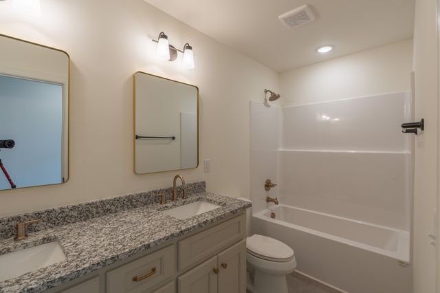 347 Estates Drive, Smithville, TN 37166