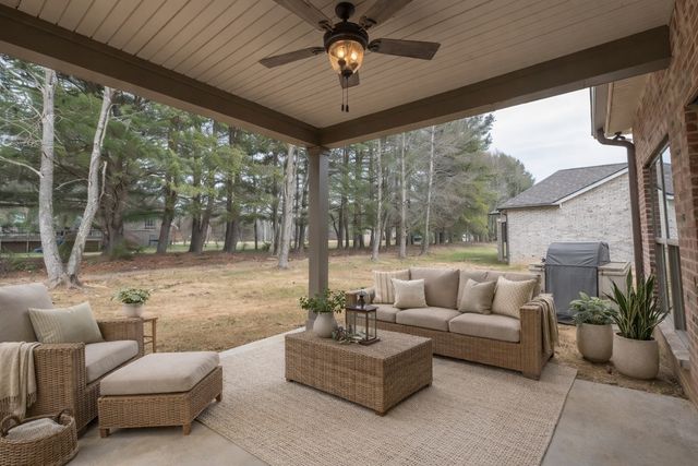 347 Estates Drive, Smithville, TN 37166