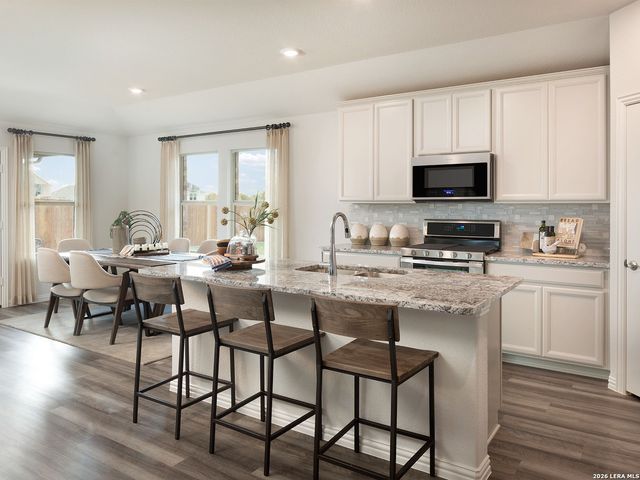 10528 Tiger Shark Ave, Boerne, TX 78006