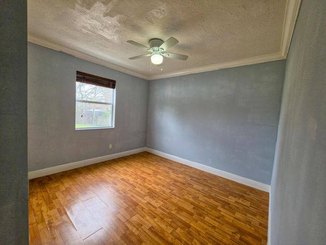 1204 Sunset Road, West Palm Beach, FL 33406