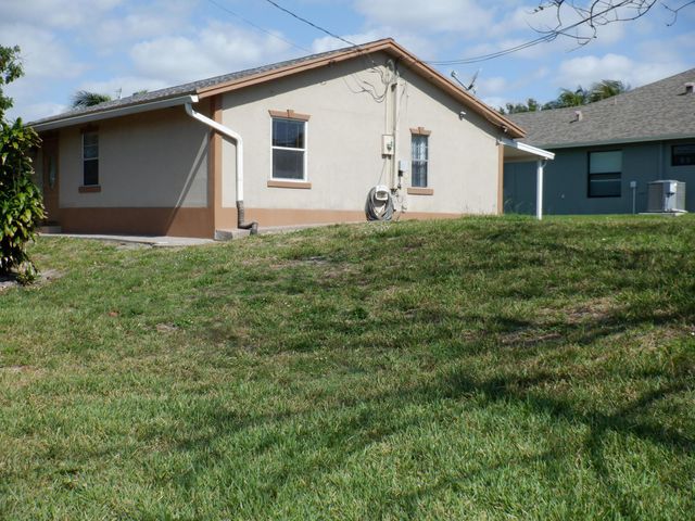 1204 Sunset Road, West Palm Beach, FL 33406