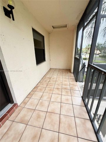 7137 Golf Colony Ct 202, Lake Worth, FL 33467