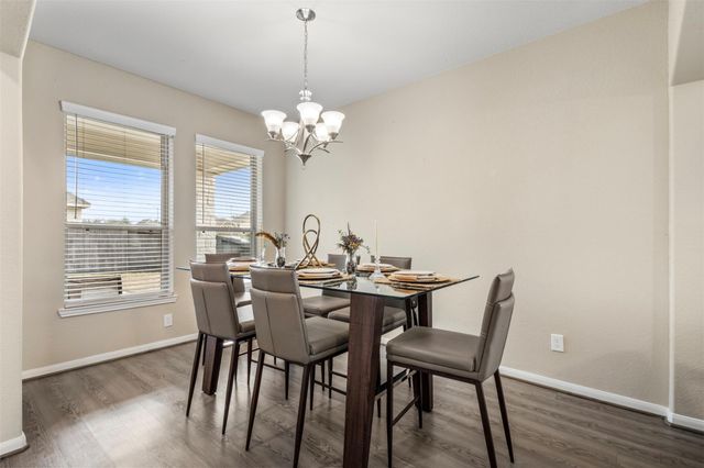 2802 Star Sky Way, Houston, TX 77045