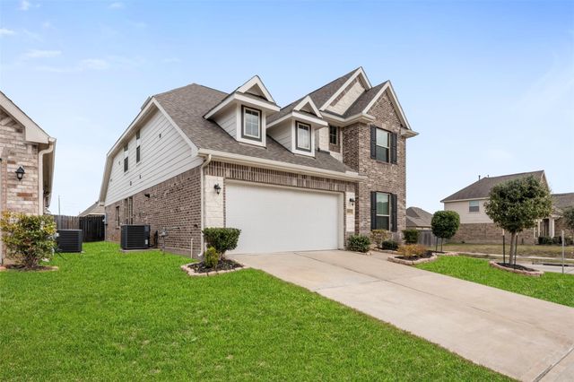 2802 Star Sky Way, Houston, TX 77045