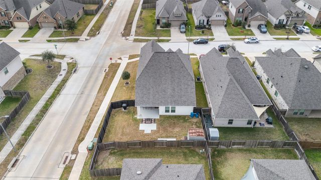 2802 Star Sky Way, Houston, TX 77045