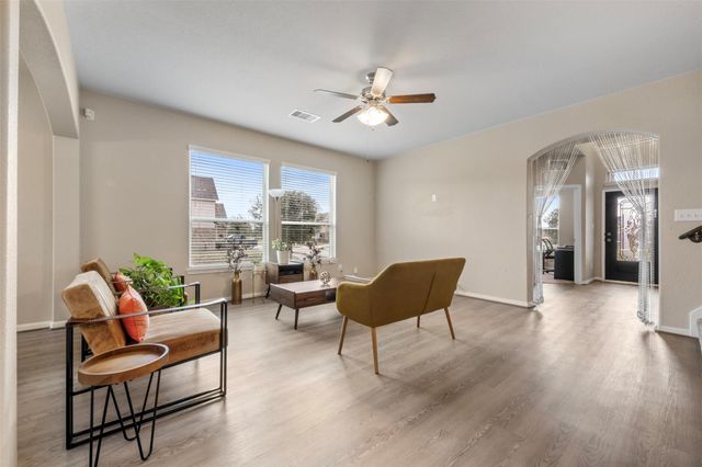 2802 Star Sky Way, Houston, TX 77045