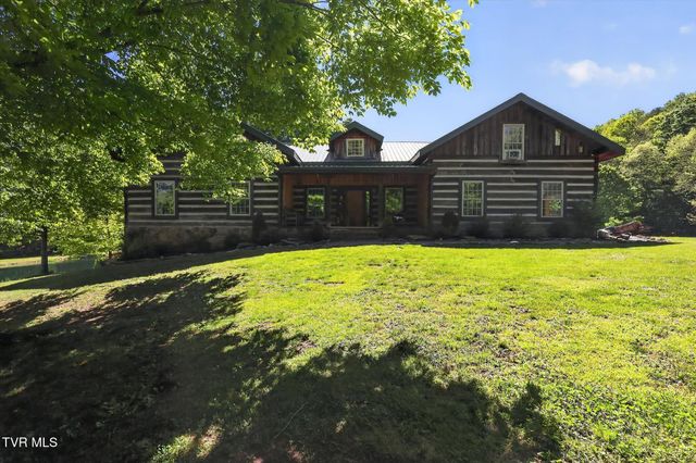 13544 Revera Drive, Mendota, VA 24270