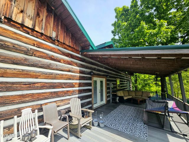13544 Revera Drive, Mendota, VA 24270