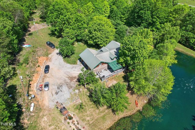 13544 Revera Drive, Mendota, VA 24270