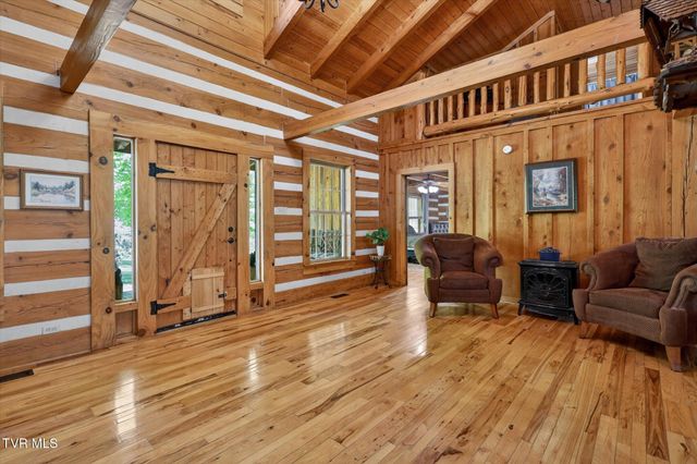 13544 Revera Drive, Mendota, VA 24270