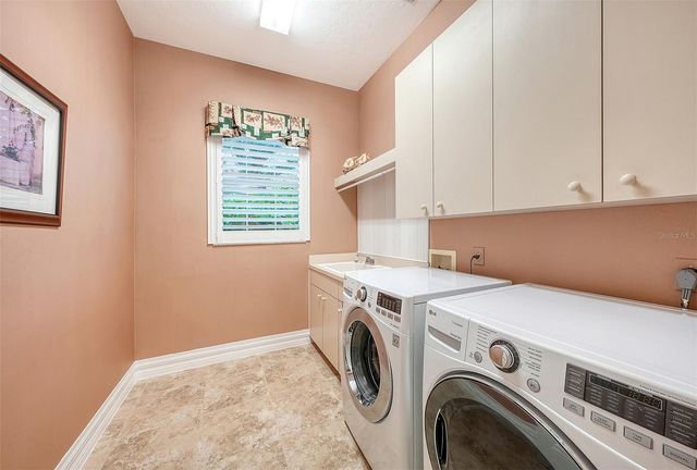 11 N CAYMAN ISLES BOULEVARD, Englewood, FL 34223