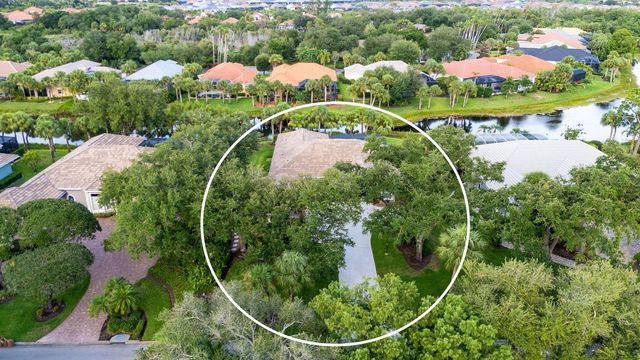 11 N CAYMAN ISLES BOULEVARD, Englewood, FL 34223