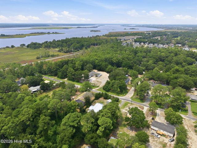 123 Rockledge Road, Wilmington, NC 28412