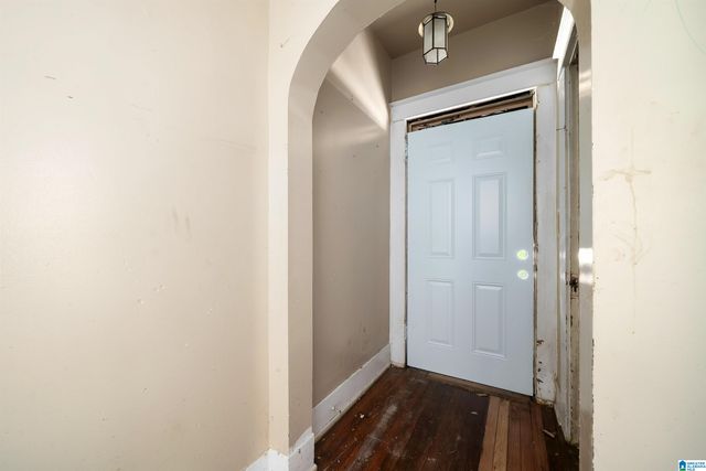 1809 SAINT CHARLES COURT SW, Birmingham, AL 35211
