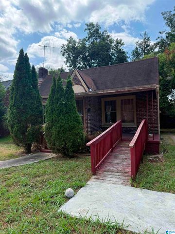 1809 SAINT CHARLES COURT SW, Birmingham, AL 35211