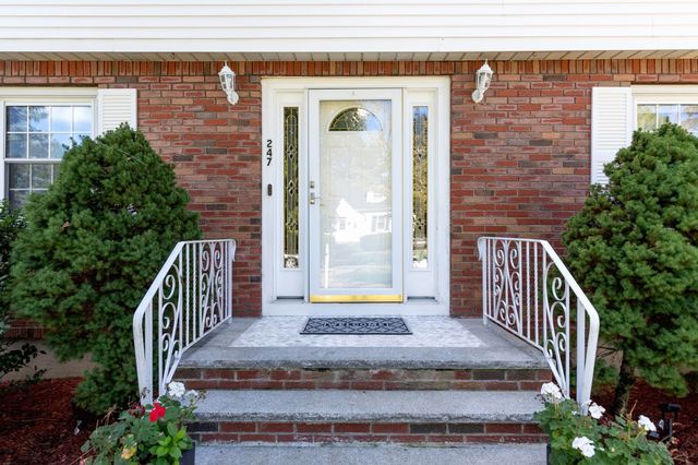 247 Channing Rd, Belmont, MA 02478