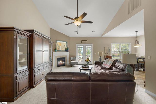 414 Landstone Terrace, Boiling Springs, SC 29316