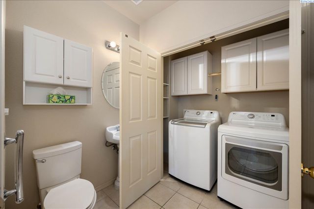 6007 Mia Ln, Pasco, WA 99301