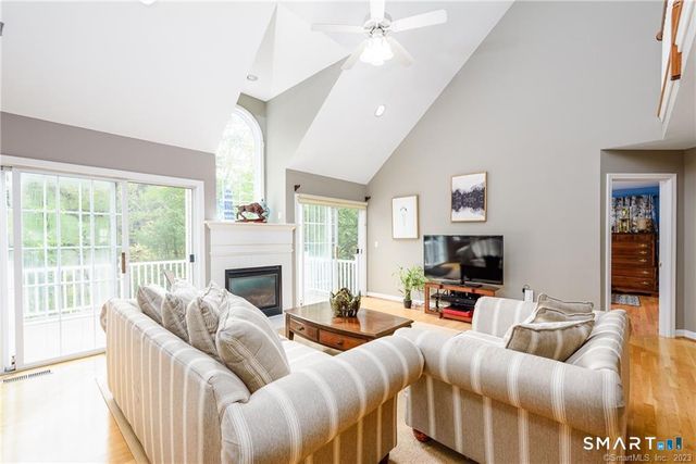 83 Fox Hollow 83, Avon, CT 06001