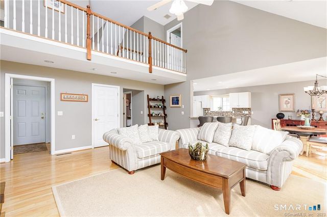 83 Fox Hollow 83, Avon, CT 06001