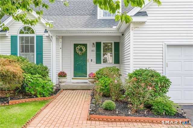 83 Fox Hollow 83, Avon, CT 06001