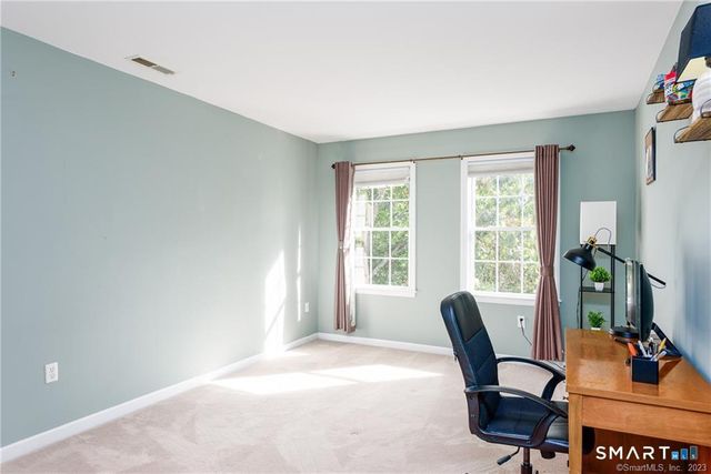 83 Fox Hollow 83, Avon, CT 06001