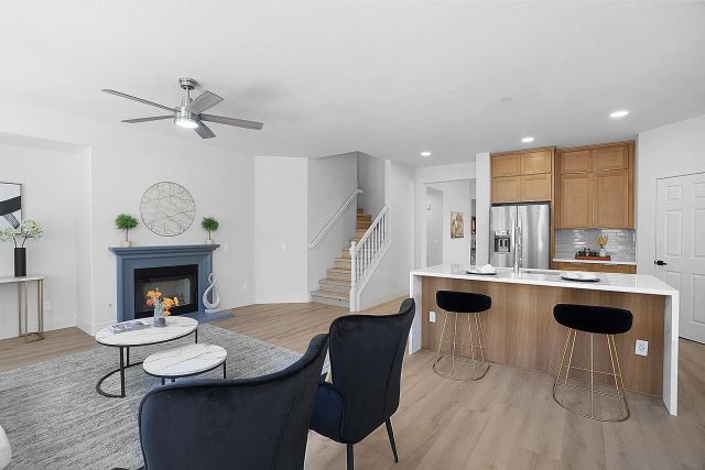 1120 Parkview Dr, Oceanside, CA 92057