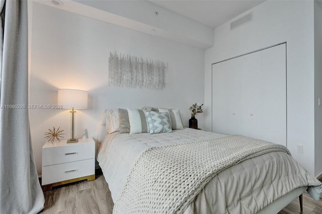 801 S Miami Ave 4901, Miami, FL 33130