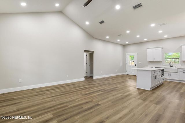 37280 NEW OAK Street, Hilliard, FL 32046