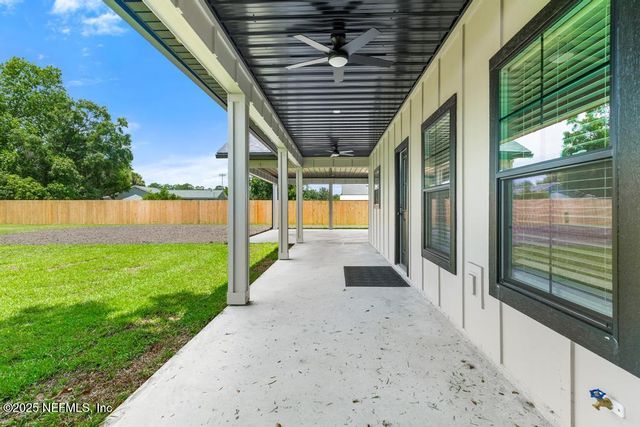 37280 NEW OAK Street, Hilliard, FL 32046