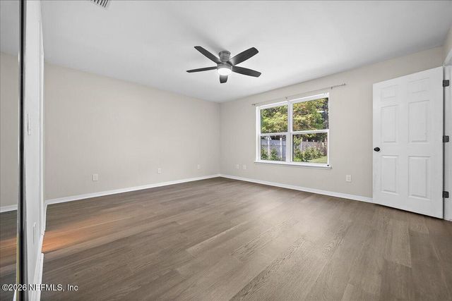 2120 ST MARTINS Drive E, Jacksonville, FL 32246