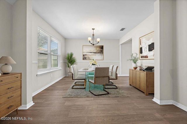 2120 ST MARTINS Drive E, Jacksonville, FL 32246