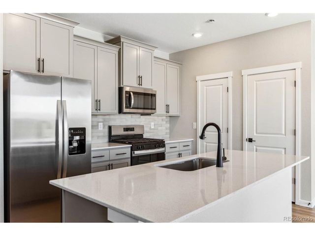 17949 E 93rd Pl, Commerce City, CO 80022