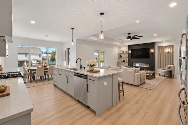 87 Primrose Drive, Dyer, IN 46311