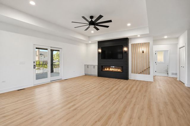 87 Primrose Drive, Dyer, IN 46311